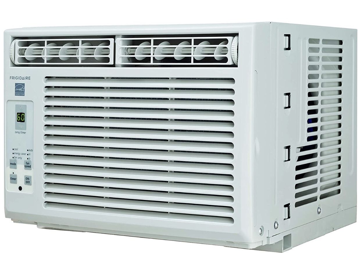 Frigidaire 5,000 BTU 115V Window-Mounted Mini-Compact Full-Function Remote Control Air Conditioner,
