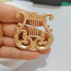 "Athena" Vintage-Style Gold Harp Brooch Pin Design, Unique Retro High-End brooch
