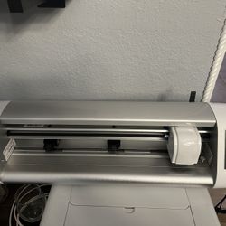 P28 Prism Vinyl CutterIs Brand New & Sawgrass SG500 700$ For Both