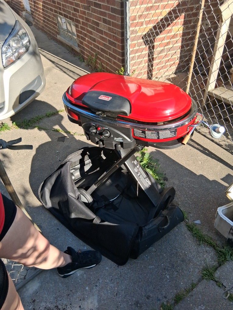 Coleman Grill