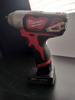 Milwaukee M18 Driver