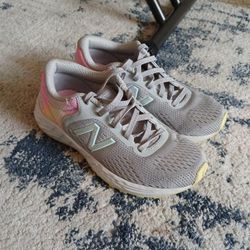 Girls New Balance Fresh Foam Sneakers 