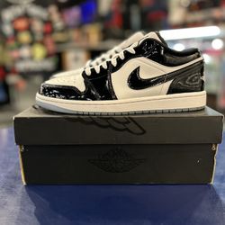 Nike Air Jordan 1 Low SE Size 8.5 Men Shoes