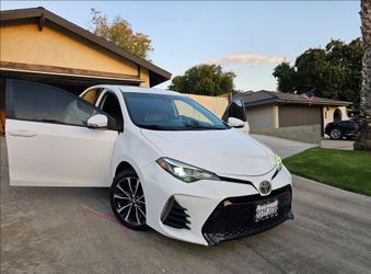 2019 TOYOTA COROLLA SE