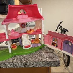 Little People House