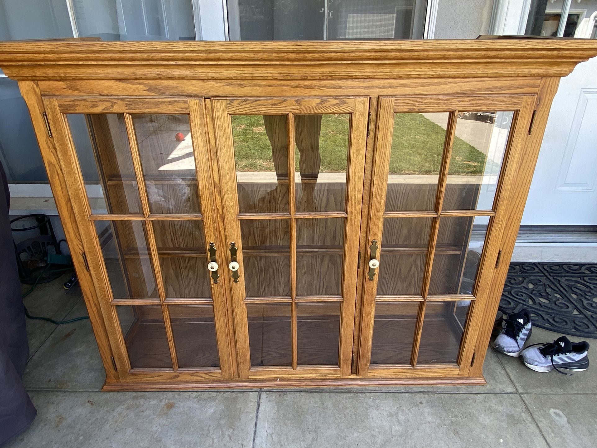 Free Furniture Hutch- Top Part Only