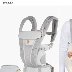 ErgoBaby Baby Carrier Omni Breeze 