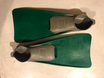 NEW Set of Rubber Mud Flaps