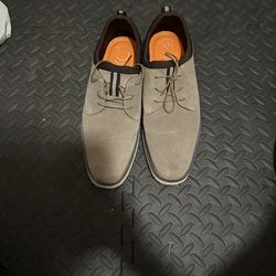 Dress Shoes Size 10