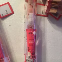  Christmas Stocking Stuffers This Is For A Tube Of Body Cology  With Body Wash ,body Lotion And Body Spray  Gift Set 