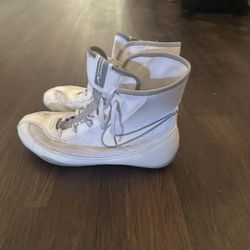 nike machomai size 8.5