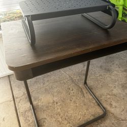 Desk $10