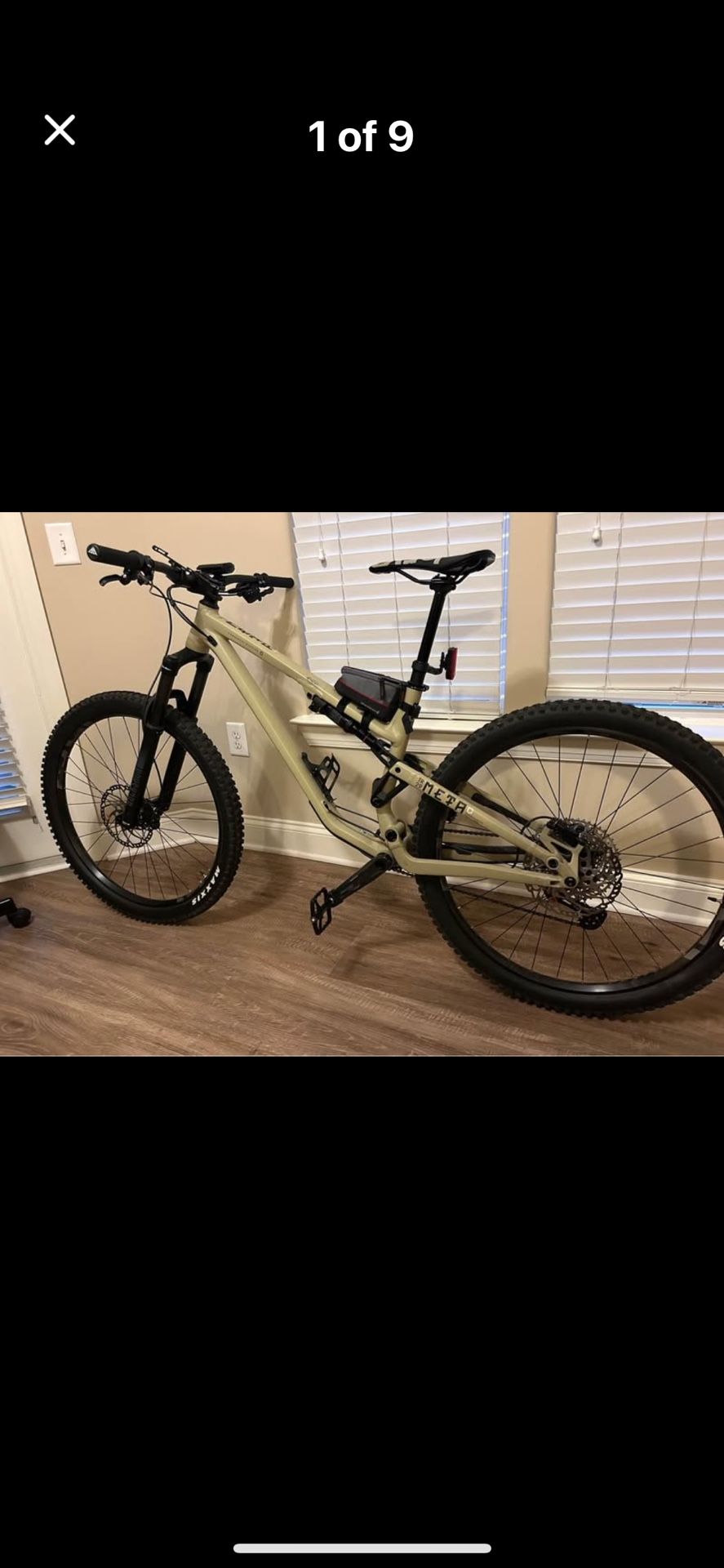 Commencal Meta 29  Trail Bike