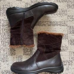 Flexus by Spring Step Fabrice boots, a leather and suede slip-on winter boot