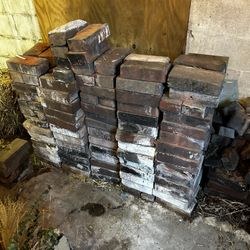 Free Bricks -Pickup Only 