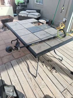 Ryobi 18v Weed Wacker 40$