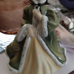 Royal Doulton Figurine 