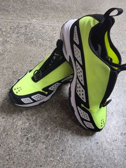 Nike Air Max Sunder Volt