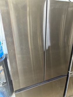 REFRIGERATOR SAMSUNG 36”