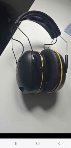 3M wireless headphones, noise canceling
