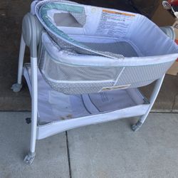Baby Crib 