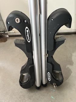 Universal Lockable Roof Rack Crossbars