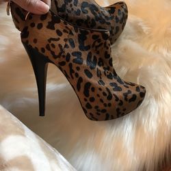 Vince Camuto Booties