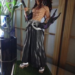 Kokushibo figure on grass Kimetsu figurine big and heavy Demon Slayer Anime Manga