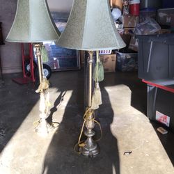Two Lamps Of 42 High For Living Rooms Color Green And Gold 