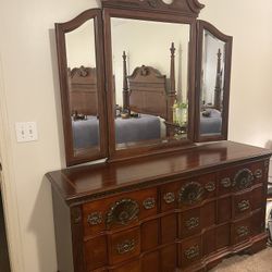 4 Piece Bedroom Set