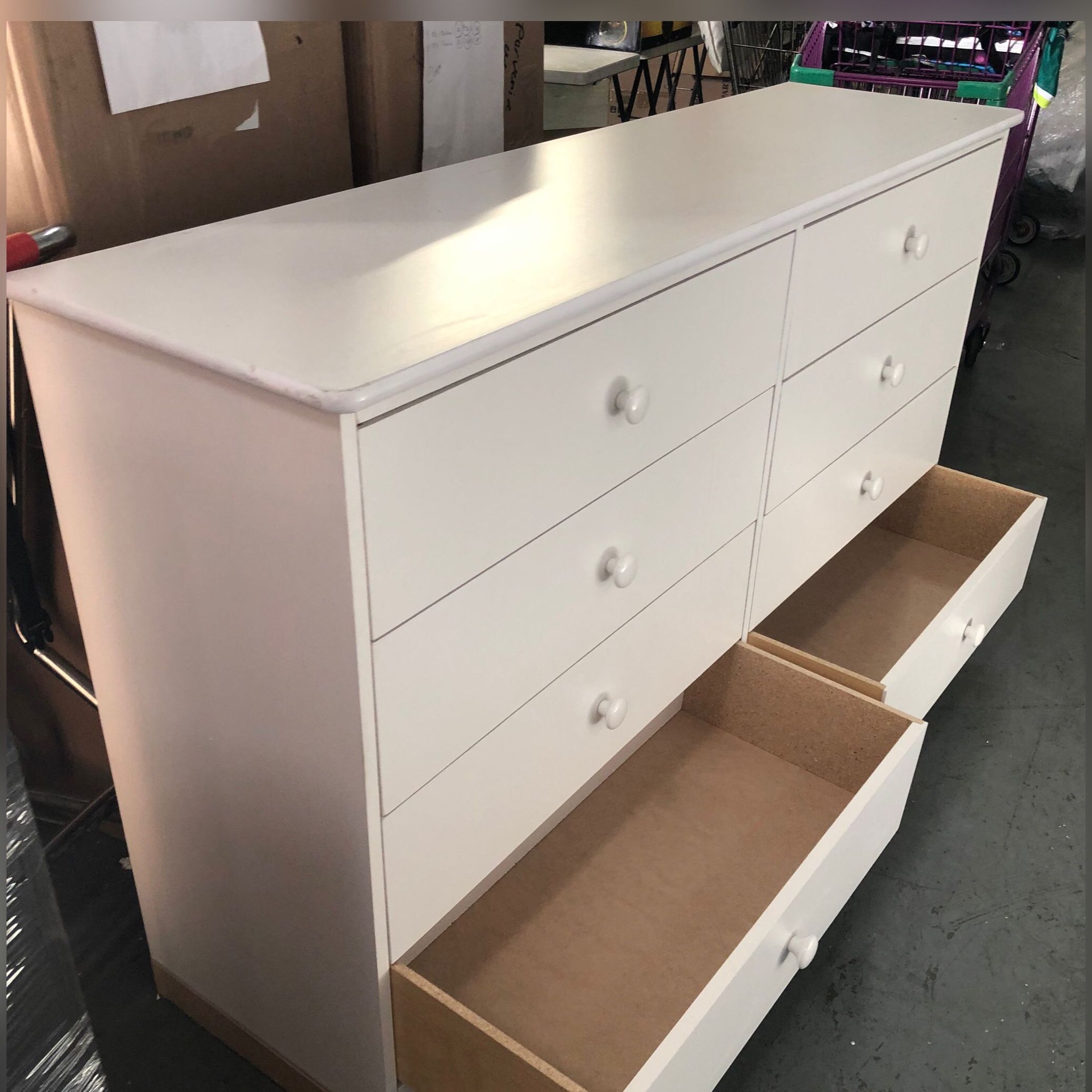 8 Drawer Dresser
