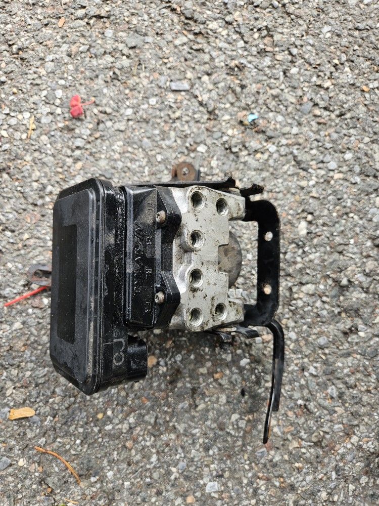2005-2006 Acura RSX Type S M/T ABS Pump Motor Module Oem Anti Lock Brakes