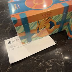 Pokemon Paldea Adventure Chest TCG
