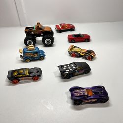 Hot Wheels Monster / Scooby-doo  Mattel