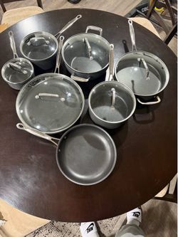 Cuisinart 13-Piece Nonstick Cookware Set – Excellent Condition