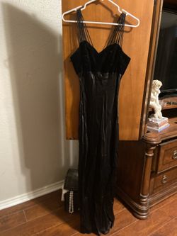 BLACK PROM DRESS