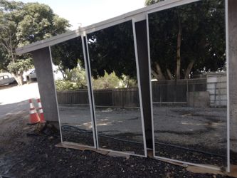 Door Closet Mirror 36×79" Good Condition! $80! for Each! Puertas de closet con Espejo!Buenas Condiciones!$80 cada una!