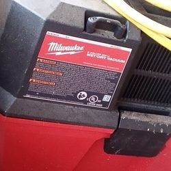 Milwaukee Vacuum 