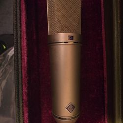 Neumann U87 Microphone 