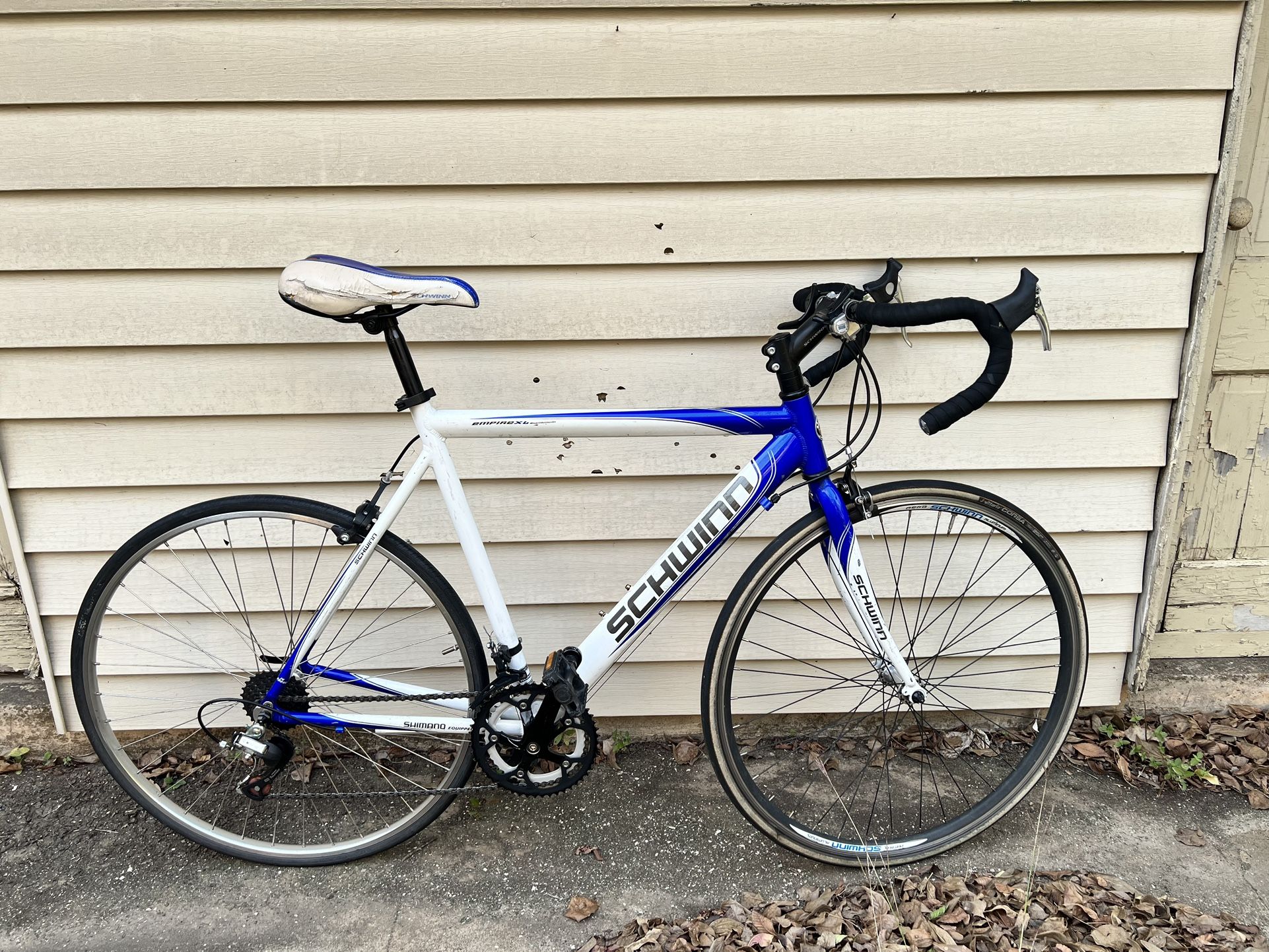 Schwinn Empire XL Road Bike