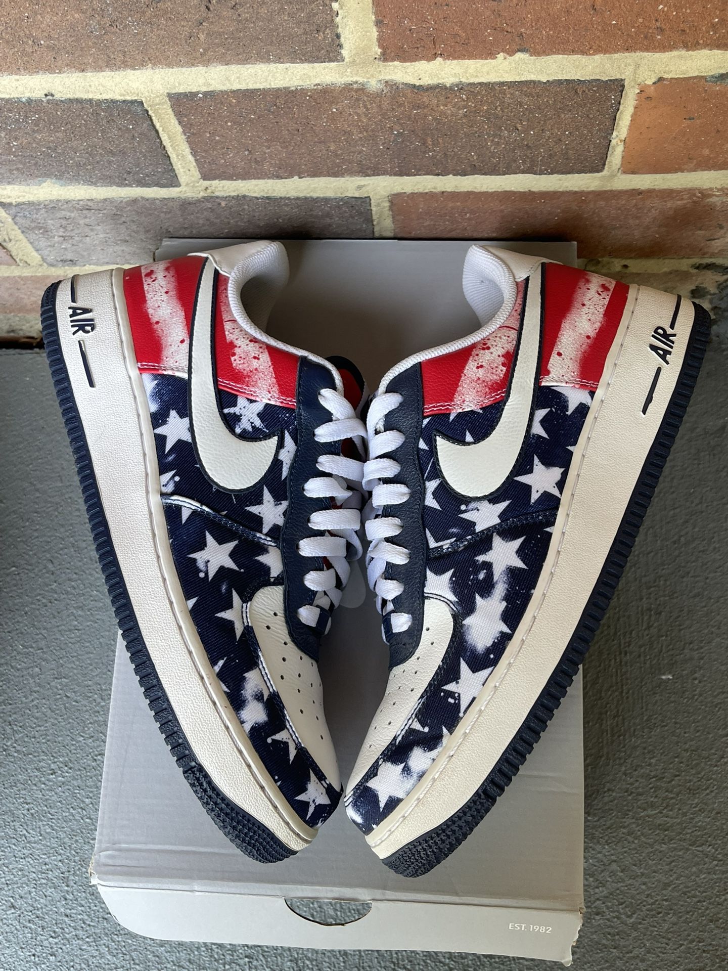 Nike Air Force 1