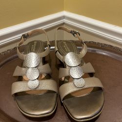 Women’s Naturalizer Sandals