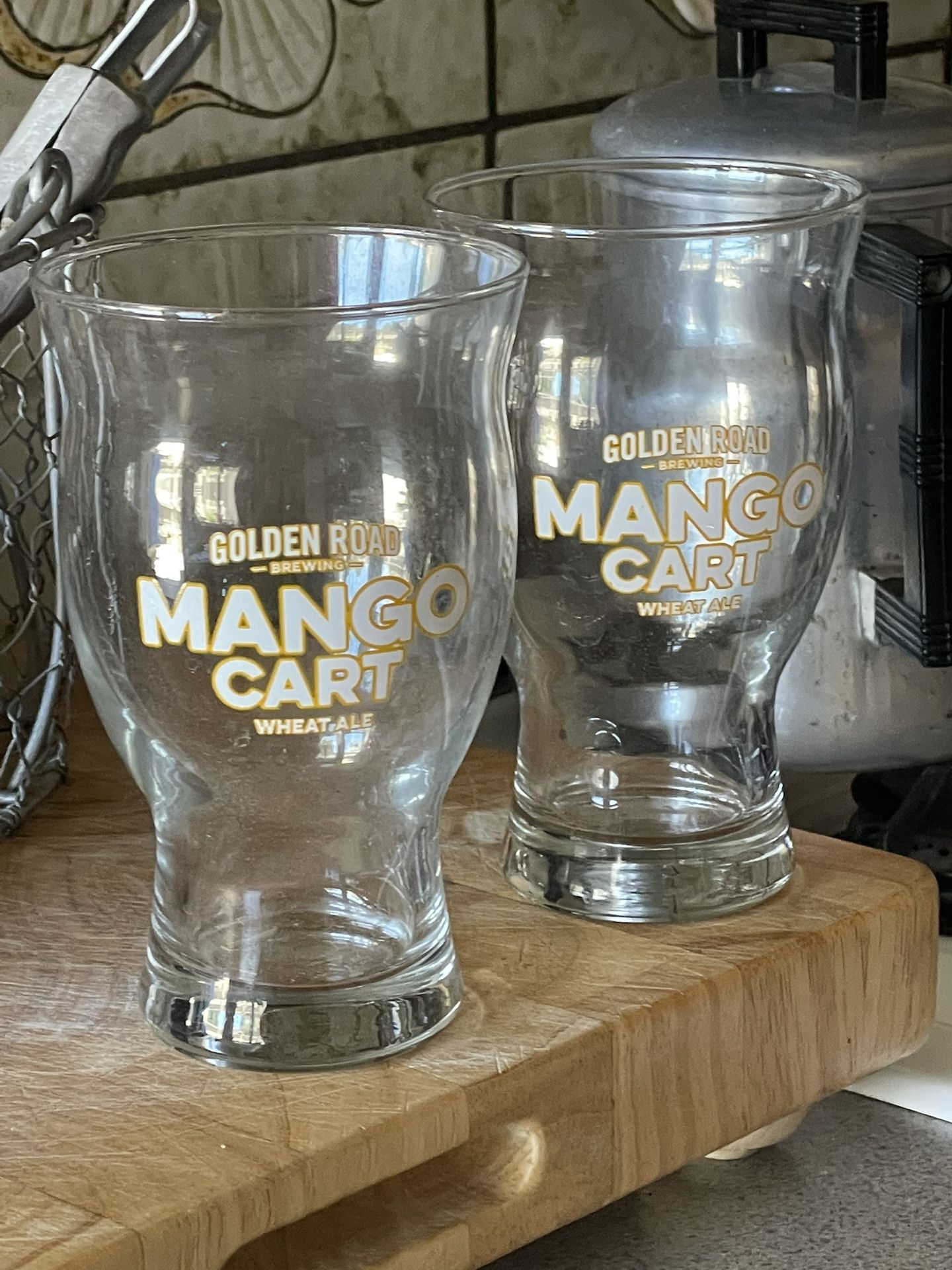 Mango cart glasses