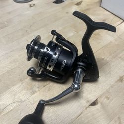 Penn Spinning Reel 4000 Pursuit 