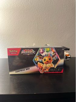 Prismatic evolutions surprise box