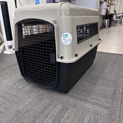 Ultra Vari 36” Travel Dog Kennel – Durable Plastic Crate for Medium & Large Pets 🐶✈️