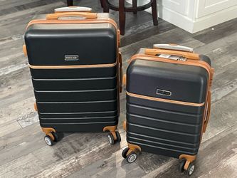 Prestige 2 piece Black/Tan Hard Shell Luggage Set. 18” & 22”
