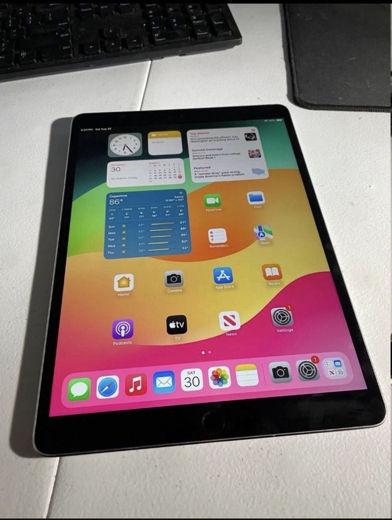 Apple iPad Pro 9.7” 32GB A1673 WIFi Tablet