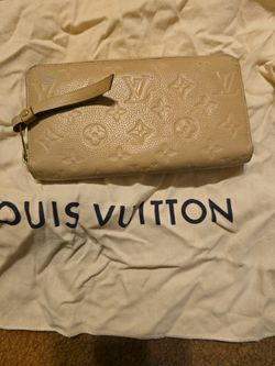 Louis Vuitton Wallet 