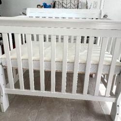 Baby Crib 